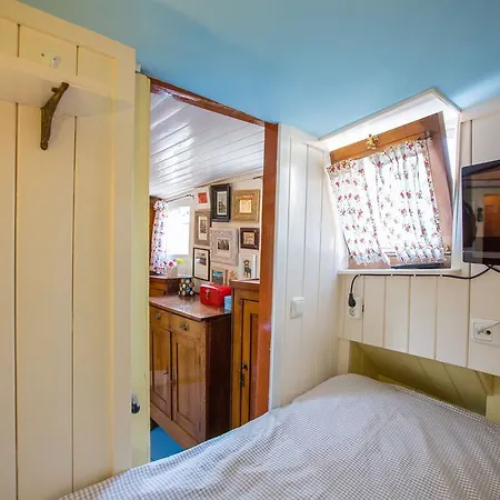 Bed & Breakfast Westerdok25