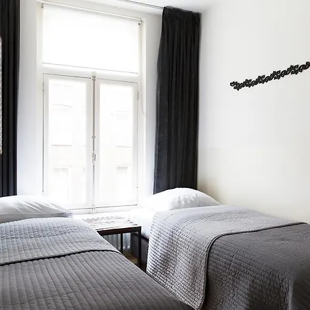 Ξενοδοχείο με διαμερίσματα Marnix360apartments Design 2*