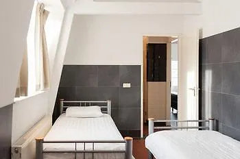 Отель Monnikenstraat Амстердам