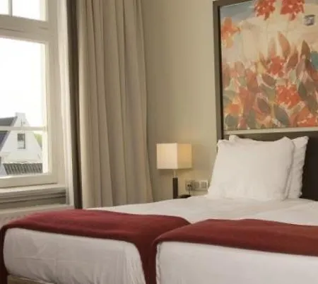 Nh Schiller Hotel 4*