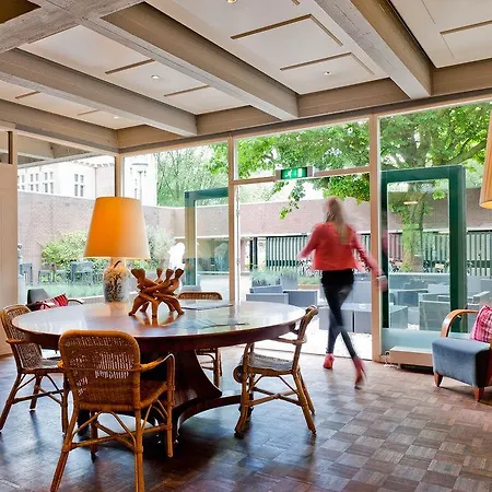 Tropen Hotel
