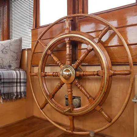 Houseboat Ms 3 Gebroeders Bed & Breakfast Amsterdam