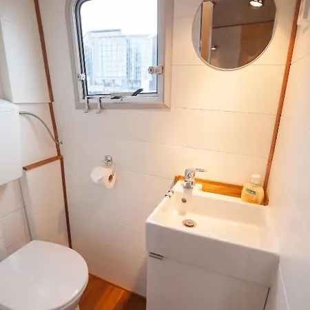 Houseboat Ms 3 Gebroeders Bed & Breakfast