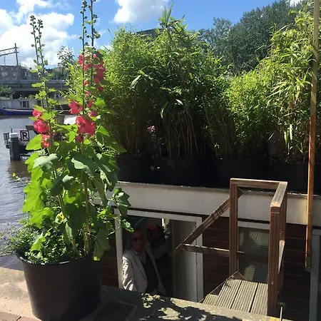 Couette-café Houseboat Westerdok *