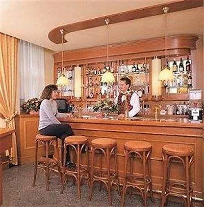 Prinsenhotel Hotel 3*