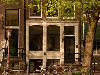 Bed and breakfast Boutique 4*