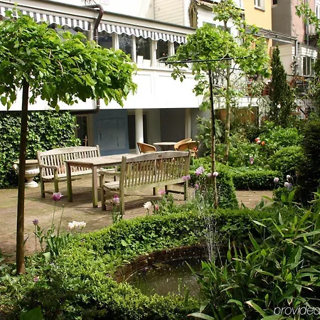 Park 6 Hotel 4*