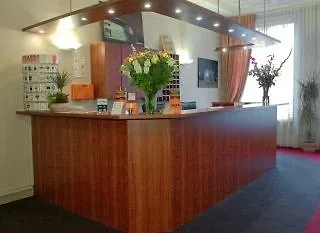 Hotel Manofa 2*