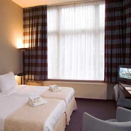 Hotel Leonardo City Center 4*