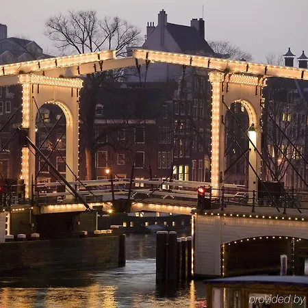 Hotel Mercure Centre Canal District 4*