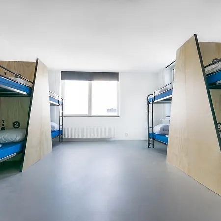 Auberge de jeunesse Via Amsterdam *