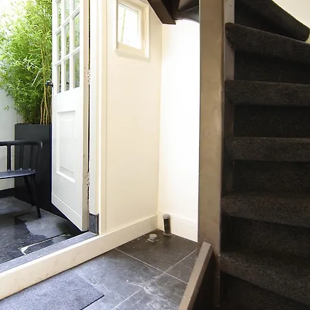Zandberg - Canal View Bed & Breakfast 3*