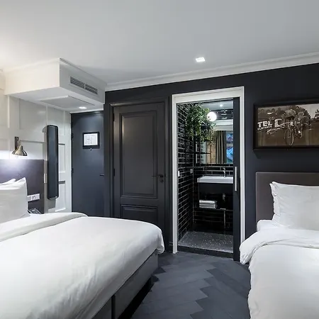The Highland House 4* אמסטרדם