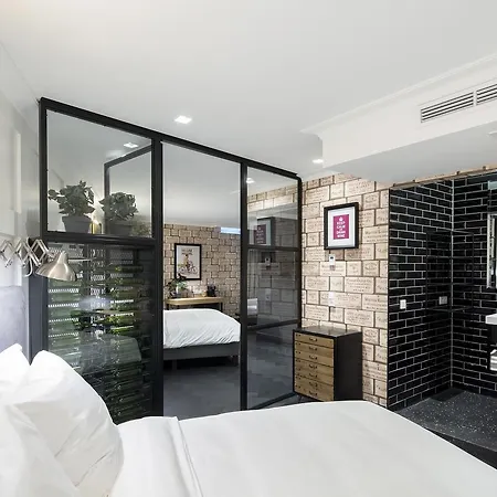 The Highland House 4* אמסטרדם