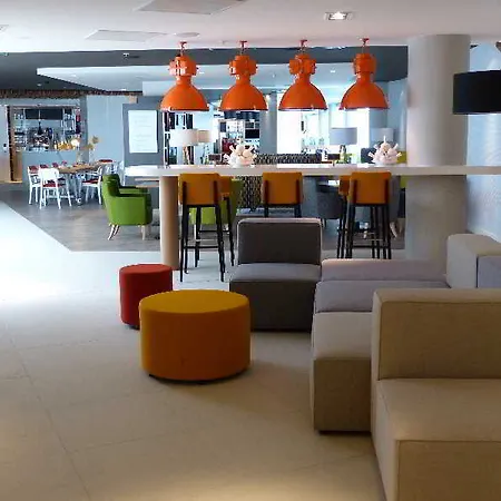 - Arena Towers By Ihg 4* Amsterdam