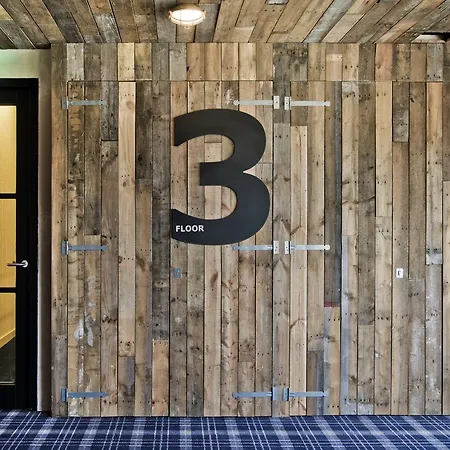 Urban 4* Amsterdam