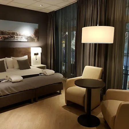 De Roode Leeuw 4* Amsterdam