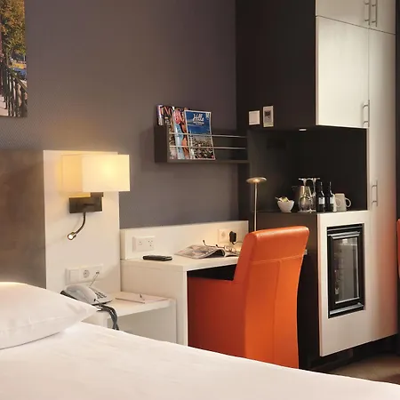 De Roode Leeuw 4*