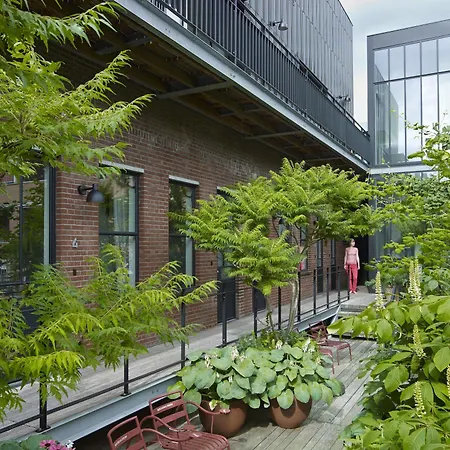 Stout & Co. Amsterdam