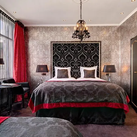 The Pavilions Amsterdam, The Toren 4* Amsterdam