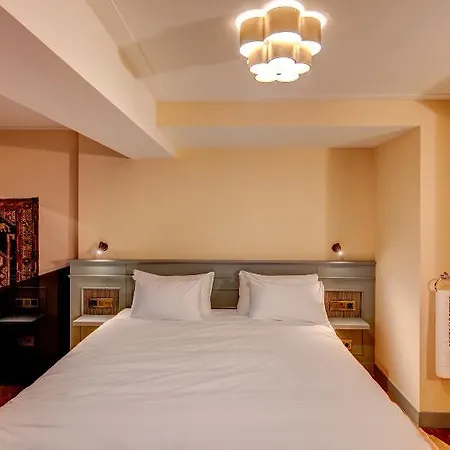 Mercier Hotel