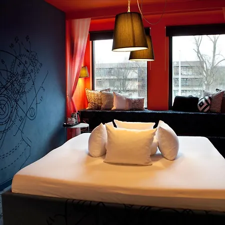 Skotel Amsterdam, Hotelschool The Hague Hotel 3*