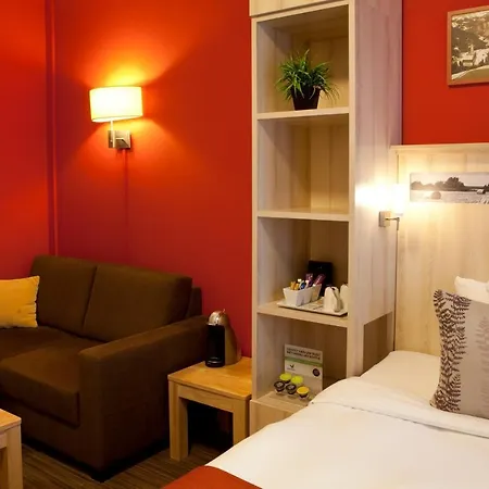 Skotel Amsterdam, Hotelschool The Hague