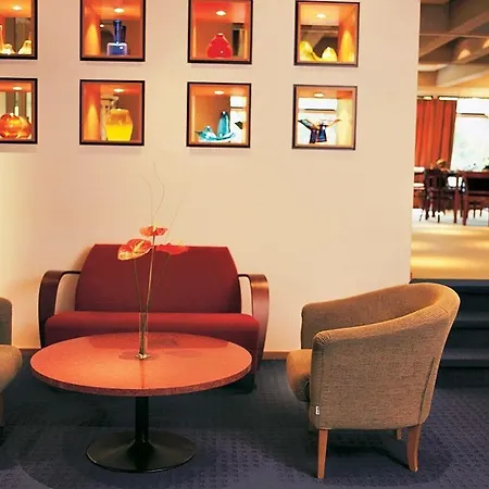 Tropen Hotel 3*