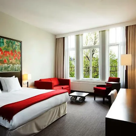 Nh Schiller Hotel