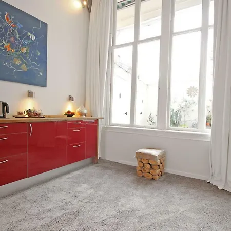Cozy Jordaan Canalhouse Near Anne Frank House ベッド・アンド・ブレックファスト 2*