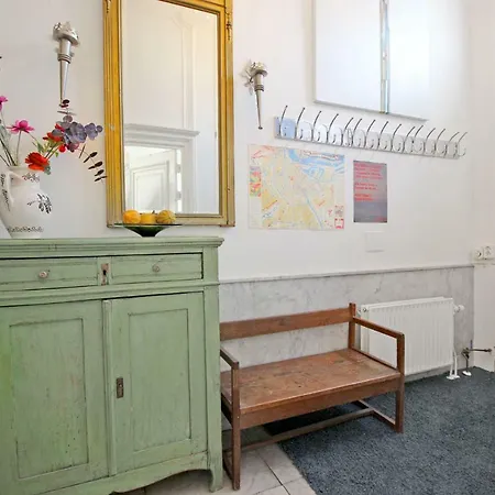 Cozy Jordaan Canalhouse Near Anne Frank House ベッド・アンド・ブレックファスト