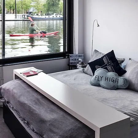 Houseboat - With A View * 阿姆斯特丹