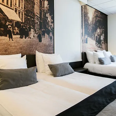 The Lancaster Amsterdam
