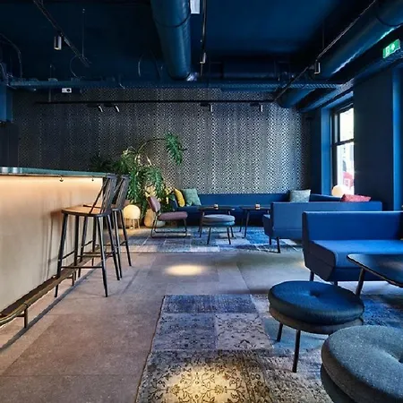 The Lancaster Hotel 4*