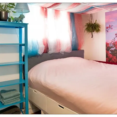 Apartamento Private The Waterhouse Houseboat *