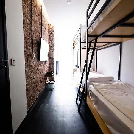 Hotel The Arcade 3*