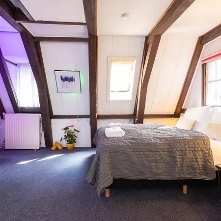Bed & Breakfast Tulip Of