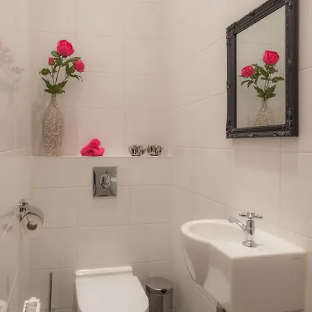 Apartamento Dynasti