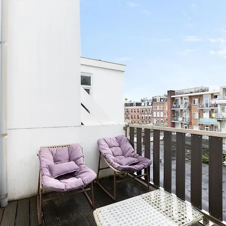 公寓 Center For A Group Of 4 In - Apt 2