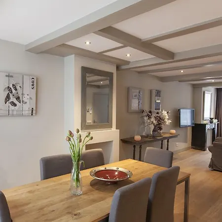 Apartment Haarlemmerstraat Amsterdam