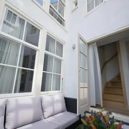 Haarlemmerstraat Apartment