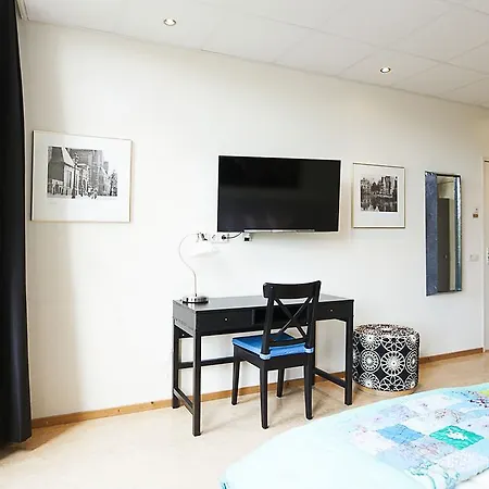 The Bridge Hotel Ámsterdam