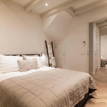Bed and breakfast Leidse Square 5 Star Luxury 4*