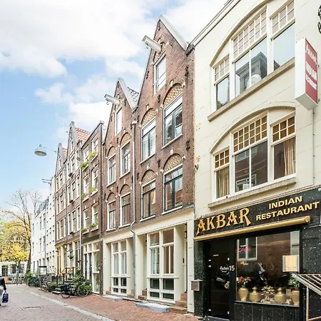 Leidse Square 5 Star Luxury Bed and breakfast Ámsterdam
