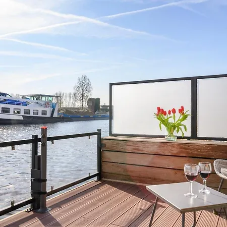 Bed & Breakfast Houseboat With Canalview And Free Bikes Amsterdam