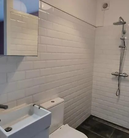 Lovely 1 Bedroom With Garden Apartamento *