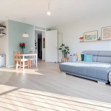 Beautiful&bright In Appartement *