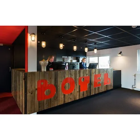 Hotel Botel 3*