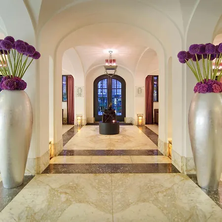 Sofitel Legend The Grand