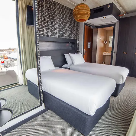 Doubletree By Hilton - Ndsm Wharf Hotel 4*